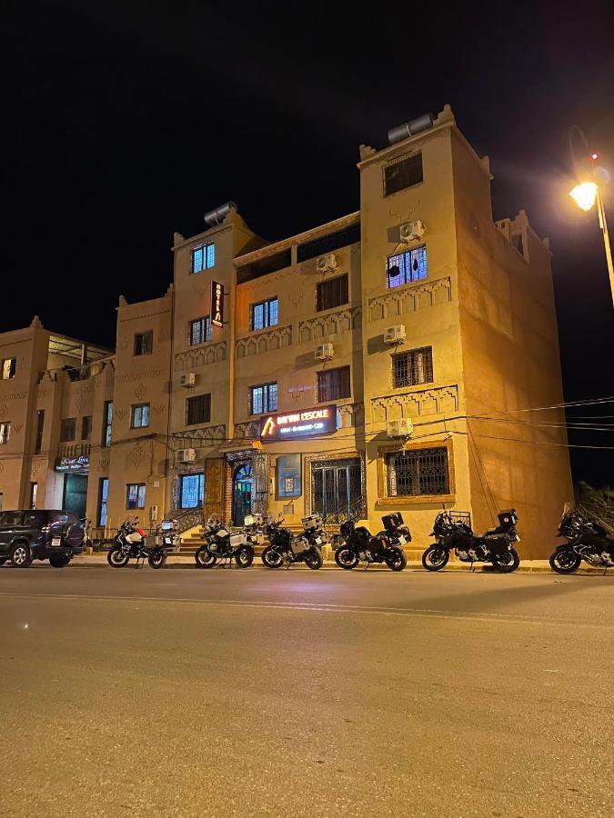 Hotel Rayyan L 'Escale 우아르자자테 외부 사진